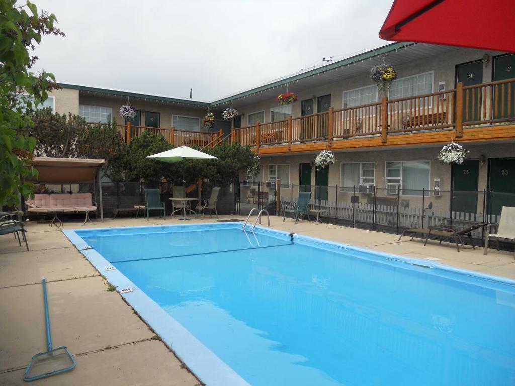 Lazy Bear Lodge Cranbrook Exterior photo
